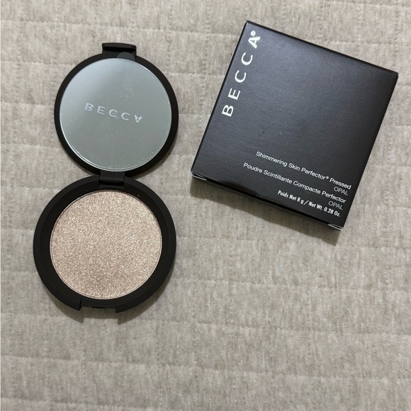 BECCA Shimmering Skin Perfector Opal - Picture 2 of 2